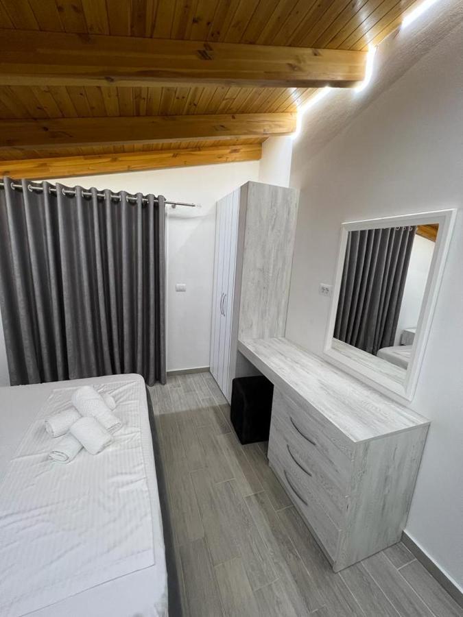 Trip-Stop Apartments Vlore Exterior photo