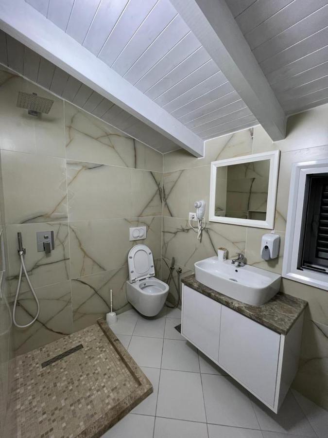Trip-Stop Apartments Vlore Exterior photo