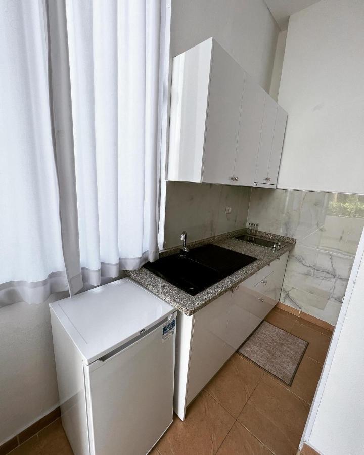 Trip-Stop Apartments Vlore Exterior photo